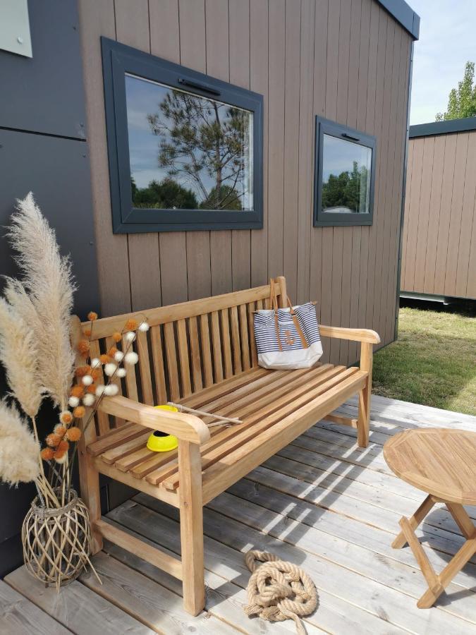 Camping Les Places Dorees แซ็งต์-ฌอง-เดอ-มองต์ ภายนอก รูปภาพ